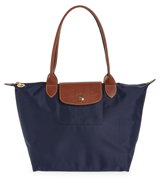 Longchamp Le Pilage size M