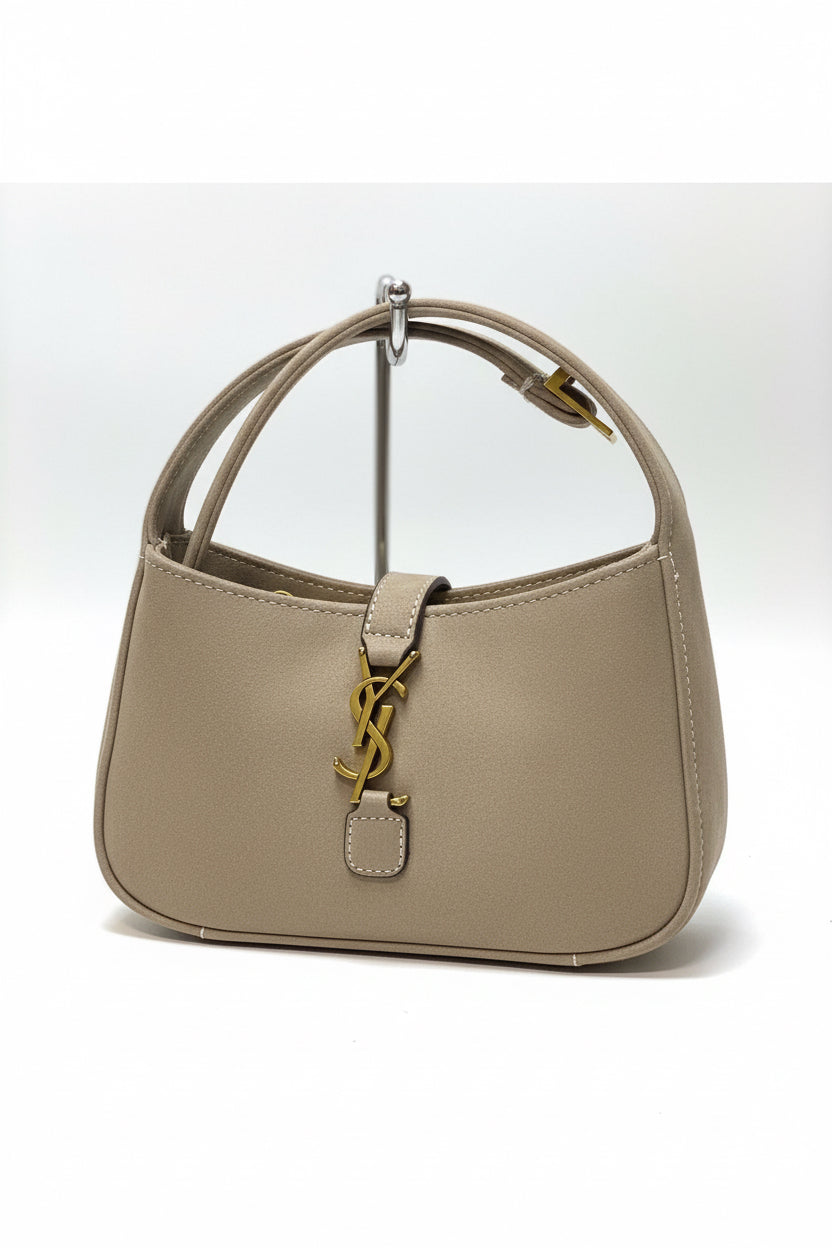 Saint Laurent Hobo Le 5 à 7 in velvet