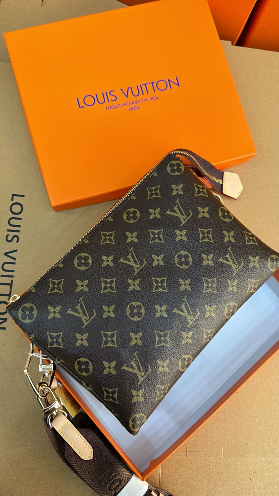 LV Clutch cross