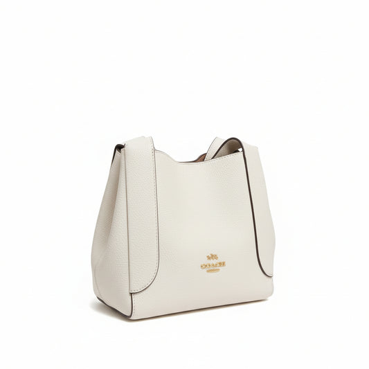 COACH Hadley Hobo 21